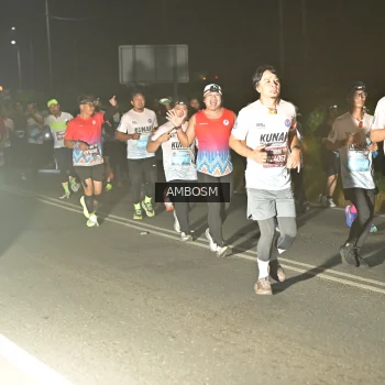 Runner Photo 1680252