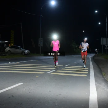 Runner Photo 1680289