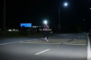 Runner Photo 1680316