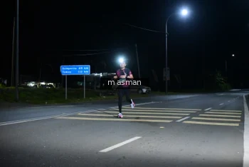 Runner Photo 1680319