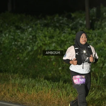 Runner Photo 1680339