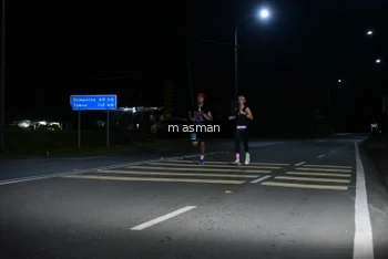 Runner Photo 1680411