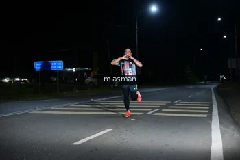 Runner Photo 1680441