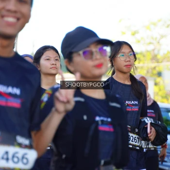 Runner Photo 1680624