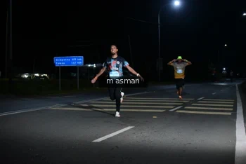 Runner Photo 1680626