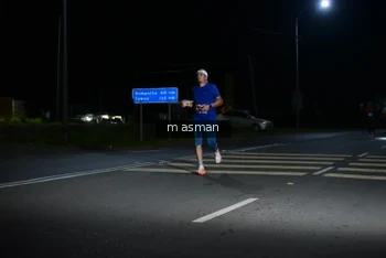 Runner Photo 1680635