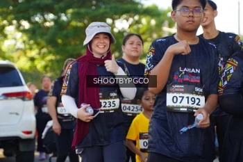 Runner Photo 1680695