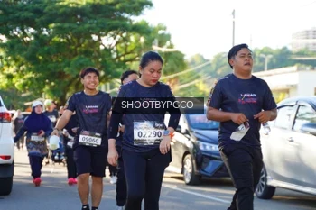 Runner Photo 1680831