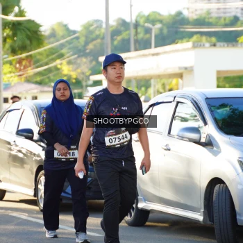 Runner Photo 1680903