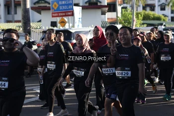 Runner Photo 1680913