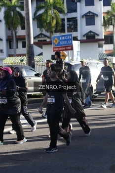Runner Photo 1680951