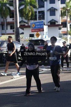 Runner Photo 1680961