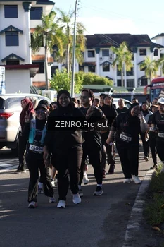 Runner Photo 1680983