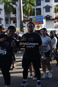 Runner Photo 1681008