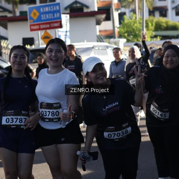 Runner Photo 1681042