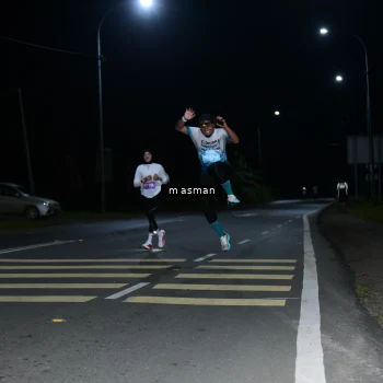 Runner Photo 1681119