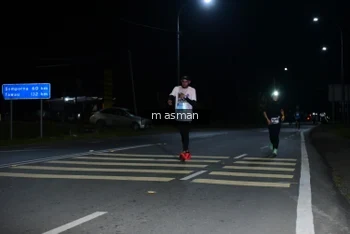 Runner Photo 1681148