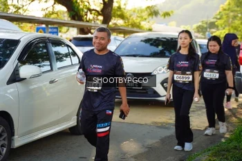Runner Photo 1681225