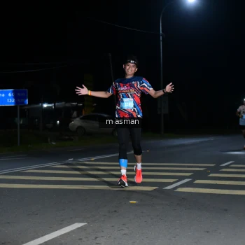 Runner Photo 1681330