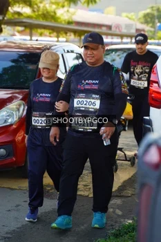 Runner Photo 1681440