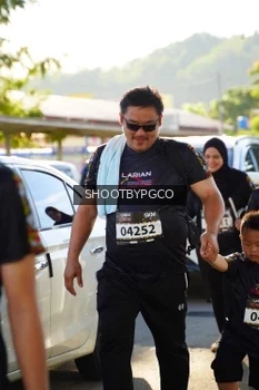 Runner Photo 1681566