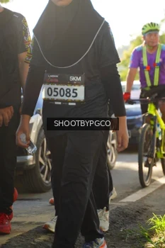 Runner Photo 1681802