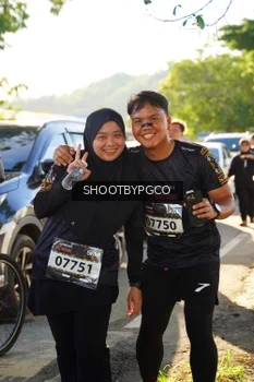 Runner Photo 1681940