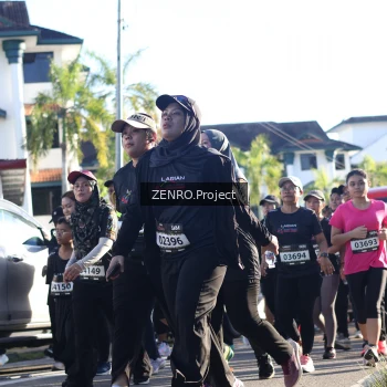 Runner Photo 1681976