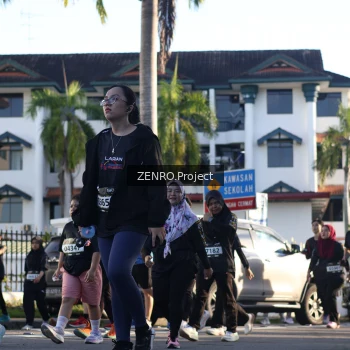 Runner Photo 1682049
