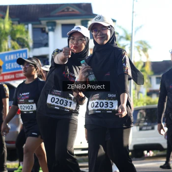 Runner Photo 1682066