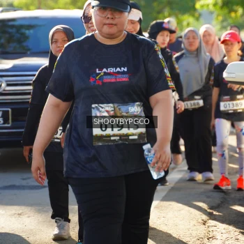 Runner Photo 1682088
