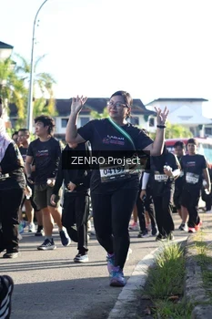 Runner Photo 1682110