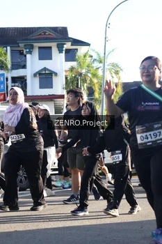 Runner Photo 1682112