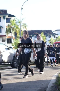 Runner Photo 1682134