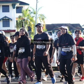 Runner Photo 1682266