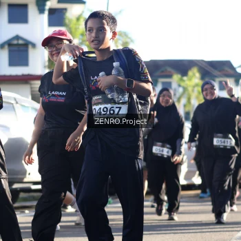 Runner Photo 1682334