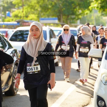 Runner Photo 1682358