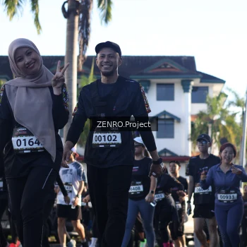 Runner Photo 1682363