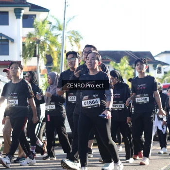 Runner Photo 1682405