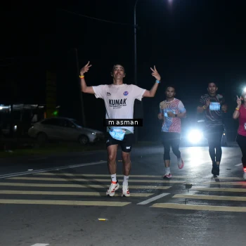 Runner Photo 1682453