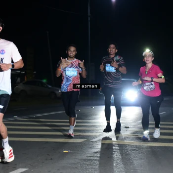 Runner Photo 1682464