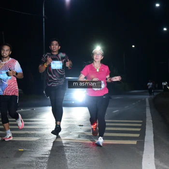 Runner Photo 1682465