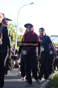 Runner Photo 1682517