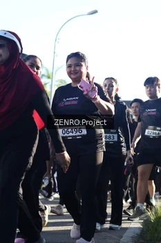 Runner Photo 1682522