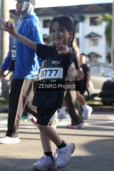 Runner Photo 1682569