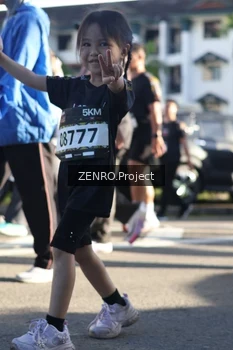 Runner Photo 1682575