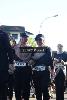 Runner Photo 1682627