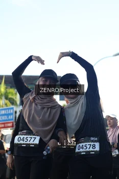 Runner Photo 1682634