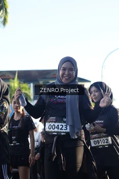 Runner Photo 1682652