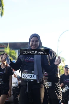 Runner Photo 1682654